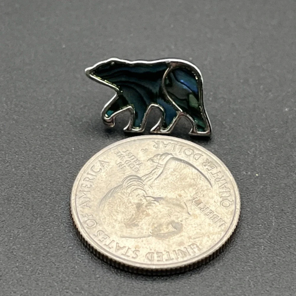 Iridescent Bear‎ Animal Wildlife Lapel Hat Pin